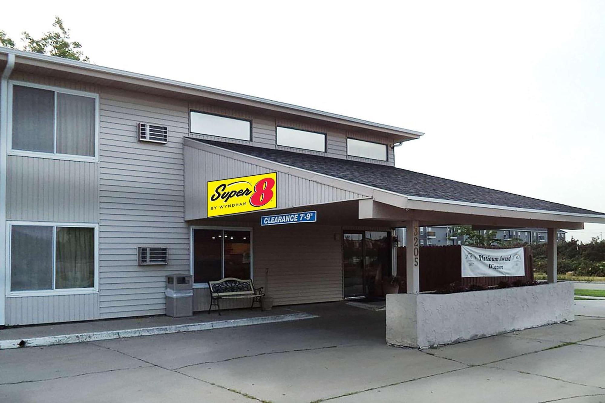 Super 8 By Wyndham Grand Island Hotel Kültér fotó